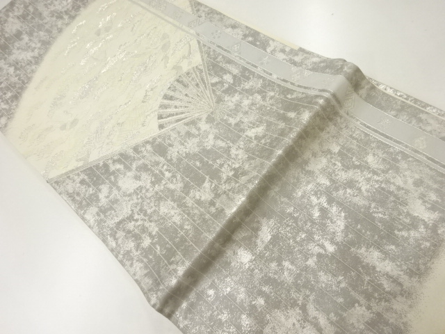 扇に松鶴模様織出し袋帯